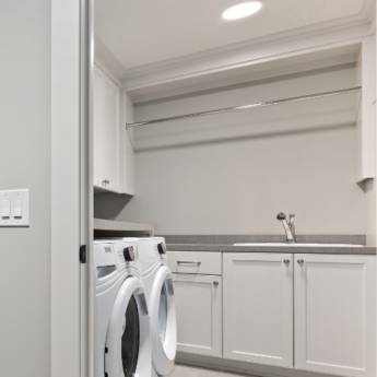 Comprar o produto de Planejamento de Armários para Áreas Compactas - Aproveitamento Máximo de Espaços Pequenos - Belo Horizonte/MG em Móveis Planejados - Marcenarias em Belo Horizonte, MG por Solutudo