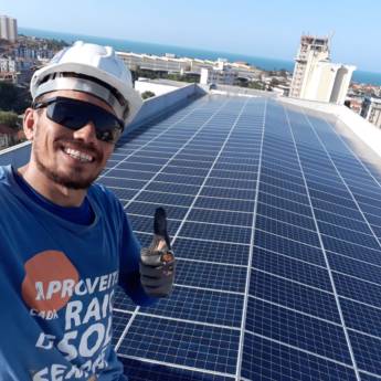 Comprar o produto de Usina Solar Fotovoltaica Conectada à Rede - Economia Sustentável - Pioneirismo no Ceará em Energia Solar em Fortaleza, CE por Solutudo