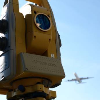 Comprar o produto de Levantamento Topográfico Georreferenciado - Precisão e Conformidade - Terras de Santa Cristina V, SP em Topografias em Riviera de Santa Cristina V, SP por Solutudo