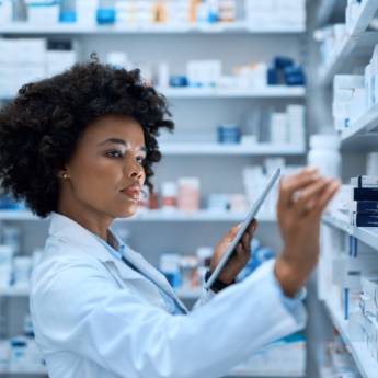 Comprar o produto de Sua Farmácia Mais Próxima em Tietê - Drogaria Bela Vista em Farmácias em Tietê, SP por Solutudo