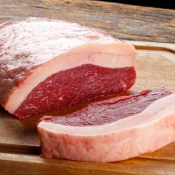 Comprar o produto de Picanha Fresca de Qualidade - 1,5 kg - São José dos Campos em Açougues em São José dos Campos, SP por Solutudo