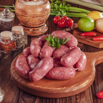 Comprar o produto de Linguiça Aurora de Qualidade - 1,5 kg - São José dos Campos em Açougues em São José dos Campos, SP por Solutudo