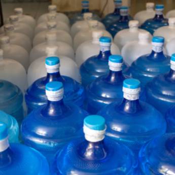 Comprar o produto de Galão de Água para Empresas em São José dos Pinhais - Hidratação Garantida para seu Negócio! em Fontes de Água em São José dos Pinhais, PR por Solutudo