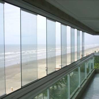Comprar o produto de Cortina de Vidro - Elegância e Funcionalidade - Rio de Janeiro em Vidraçaria em Rio de Janeiro, RJ por Solutudo