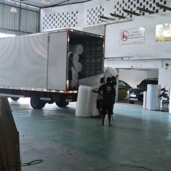 Comprar o produto de Bobina de Plástico Bolha - Proteção Eficiente para Todos os Produtos - Rio de Janeiro em Embalagens pela empresa Arca das Caixas Embalagens de Papelão & Plástico Bolha em Rio de Janeiro, RJ por Solutudo