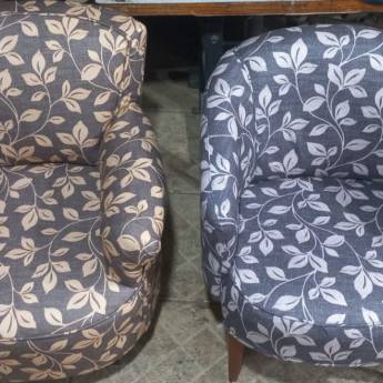 Comprar o produto de Poltrona em Sued Floral em Estofados | Tapeçaria em Itaocara, RJ por Solutudo Comprar o produto de Poltrona em Sued Floral em Estofados | Tapeçaria em Itaocara, RJ por Solutudo