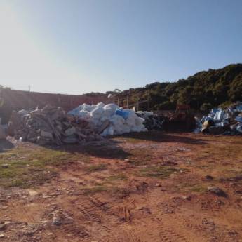 Comprar o produto de Compra de Plástico em Caçambas em Itapetininga, SP por Solutudo