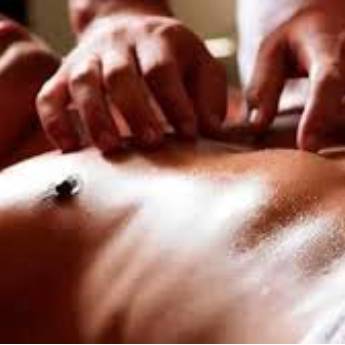 Comprar o produto de Massagem Erótica: Descubra o Prazer e a Sensualidade em Feira de Santana, BA em Massagem Tântrica em Feira de Santana, BA por Solutudo