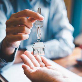 Comprar o produto de  Corretor de Imóveis em Camaçari – Transformando Sonhos em Realidade Imobiliária em Salvador/BA em Imobiliárias - Corretores de Imóveis em Salvador, BA por Solutudo