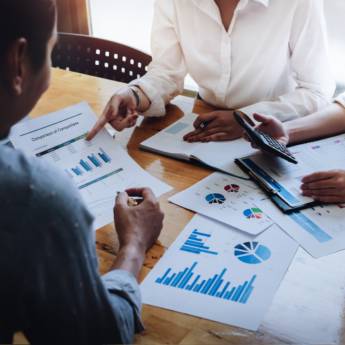 Comprar o produto de Desenquadramento de Empresa: Regularize sua Situação com Agilidade e Segurança - Suzano em Contabilidade em Suzano, SP por Solutudo