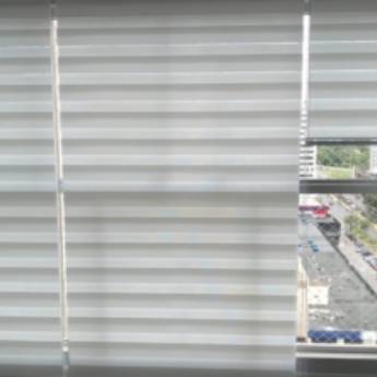 Comprar o produto de Persianas na Asa Norte: Elegância e Funcionalidade para seus Ambientes em Persianas pela empresa Mr Redes E Persianas na Asa Norte em Brasília, DF por Solutudo