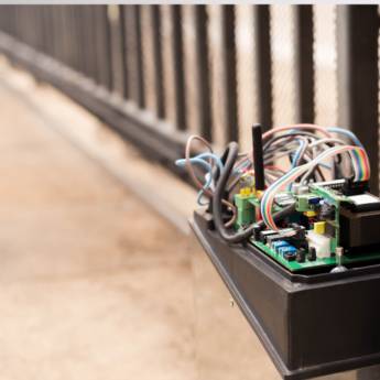 Comprar o produto de Sistema de Segurança para Portão em Ubatuba, SP: Proteção Total para sua Residência ou Empresa em Segurança e Monitoramento em Ubatuba, SP por Solutudo