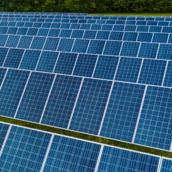Comprar o produto de Instalação de Placa Fotovoltaica em Osasco - Transformando Luz Solar em Energia Renovável em Energia Solar pela empresa Barbosa Serviços em Osasco, SP por Solutudo