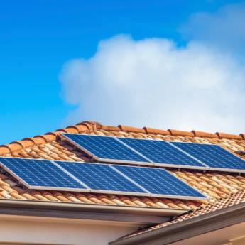 Comprar o produto de Limpeza de Placa Solar em Osasco - Garantindo o Máximo Desempenho da sua Instalação Solar em Energia Solar em Osasco, SP por Solutudo