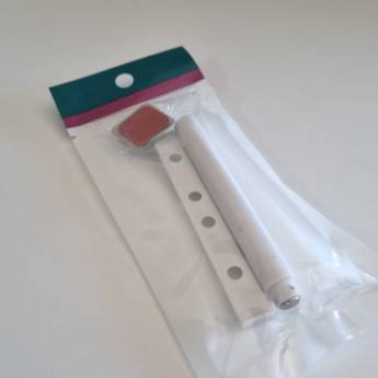 Comprar o produto de Pulsador Magnético de Sobrepor - Segurança e Conveniência em Um Toque em Carpintaria - Estruturas e Produtos de Madeira em Goiânia, GO por Solutudo