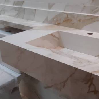 Comprar o produto de  Pia para Banheiro em Porcelanato - Elegância e Durabilidade Garantidas em Porcelanatos em São Bernardo do Campo, SP por Solutudo