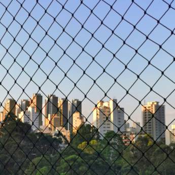 Comprar o produto de Tela de Proteção em Bertioga: Segurança e Tranquilidade para sua Residência à Beira-Mar em Redes de Proteção e Contra Mosquitos em São Paulo, SP por Solutudo