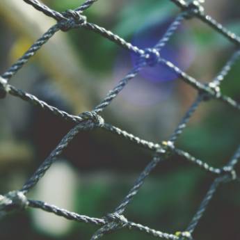 Comprar o produto de Tela de Proteção em Peruíbe: Segurança e Tranquilidade para sua Residência à Beira-Mar em Redes de Proteção e Contra Mosquitos em São Paulo, SP por Solutudo