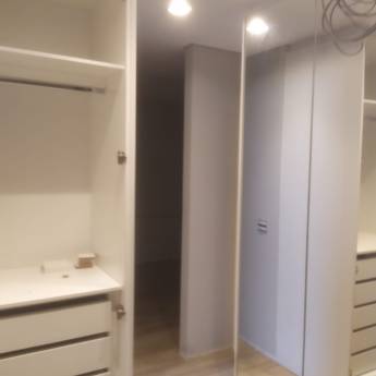 Comprar o produto de Quarto Planejado - Conforto Personalizado - Osasco em Móveis Planejados - Marcenarias em Osasco, SP por Solutudo