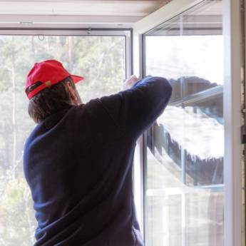 Comprar o produto de Tela de Proteção para Crianças em Santa Isabel: Segurança Residencial para os Pequenos Exploradores em Redes de Proteção e Contra Mosquitos em São Paulo, SP por Solutudo