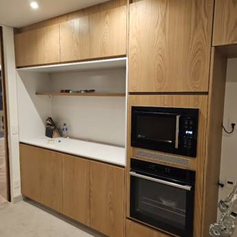 Comprar o produto de Armários de Cozinha - Organização e Sofisticação - Guarulhos em Móveis Planejados - Marcenarias em Guarulhos, SP por Solutudo Comprar o produto de Armários de Cozinha - Organização e Sofisticação - Guarulhos em Móveis Planejados - Marcenarias em Guarulhos, SP por Solutudo