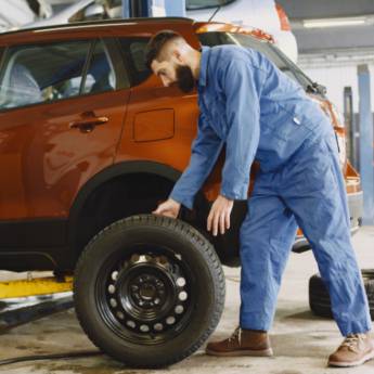 Comprar o produto de Escapamento de Qualidade - Silêncio e Desempenho em Avaré, SP em Oficinas Mecânicas para Carros em Avaré, SP por Solutudo