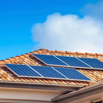 Comprar o produto de Manutenção de Placa Solar - Garanta o Melhor Desempenho em Juazeiro, BA em Energia Solar em Juazeiro, BA por Solutudo