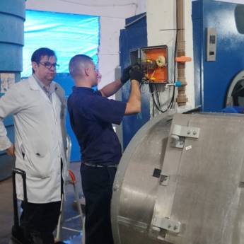 Comprar o produto de Lavanderia de Embarcações - Limpeza Impecável para Seu Barco - Praia Grande em Lavanderias em Praia Grande, SP por Solutudo