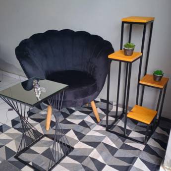 Comprar o produto de Poltrona Pétala - Conforto e Elegância em Móveis em Francisco Morato, SP por Solutudo