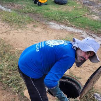 Comprar o produto de Desentupimento de Esgoto em Itaí - Serviço Especializado e Rápido em Desentupidoras pela empresa Leão Desentupidora Avaré em Avaré, SP por Solutudo