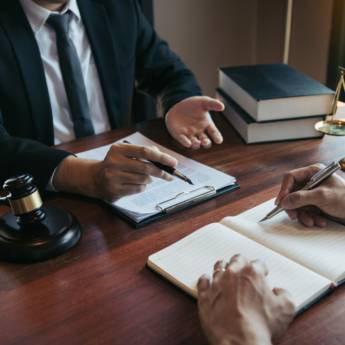 Comprar o produto de Civil  em Direito Civil em Mineiros, GO por Solutudo