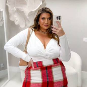 Comprar o produto de BLUSA CANELADA COM NÓ BRANCA em Roupas Femininas em Americana, SP por Solutudo