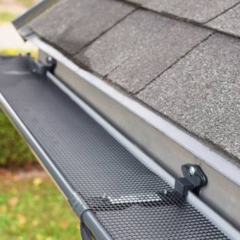 Comprar o produto de Calha para Telhado - Proteção Eficiente e Durabilidade - Itaí, SP em Calhas - Inox em Riviera de Santa Cristina XIII, SP por Solutudo