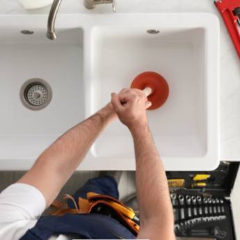 Comprar o produto de Serviços de Desentupimento em Contagem em Desentupidoras em Contagem, MG por Solutudo