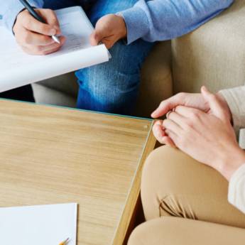 Comprar o produto de Psicoterapia para Jovens Adultos - Autoconhecimento e Transformação - Cajamar, SP em Psicologia em São Paulo, SP por Solutudo