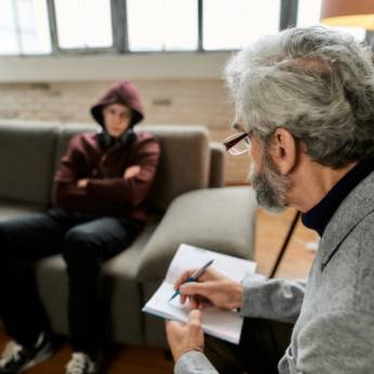 Comprar o produto de Psicanálise para Adolescentes em Psicanálise em Botucatu, SP por Solutudo Comprar o produto de Psicanálise para Adolescentes em Psicanálise em Botucatu, SP por Solutudo