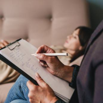 Comprar o produto de Terapia breve psicanalítica individual em Psicanálise em Botucatu, SP por Solutudo