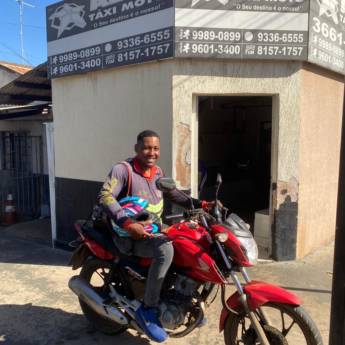 Comprar o produto de Corridas de Moto Taxi  em Veículos e Transportes em Mineiros, GO por Solutudo