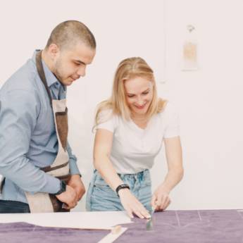 Comprar o produto de Reforma de Puff - Conforto e Personalização - Praia Grande em Tapeçarias em Praia Grande, SP por Solutudo