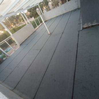 Comprar o produto de Impermeabilização de Terraço - Proteção Eficaz para Áreas Externas - Curitiba, PR em Impermeabilização - Mantas Asfálticas em Curitiba, PR por Solutudo