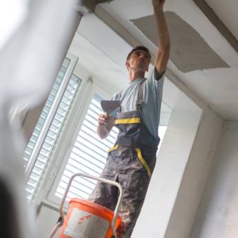 Comprar o produto de Moldura em Gesso: Elegância Personalizada com Diversos Modelos e Tamanhos em Ninho Verde I Eco Residence em Gesso em Ninho Verde I Eco Residence, SP por Solutudo