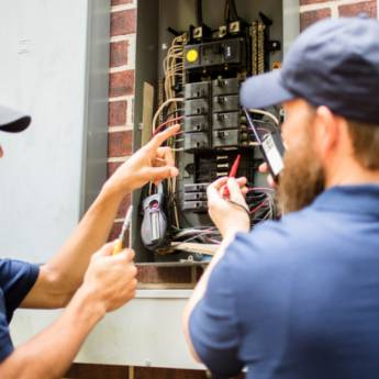 Comprar o produto de Serviço de Marido de Aluguel em Catalão – Soluções Rápidas e Confiáveis para sua Casa em Instalações - Reparos em Catalão, GO por Solutudo