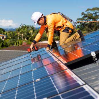 Comprar o produto de Projeto de Energia Solar: Economia e Sustentabilidade em Pouso Alegre, MG em Energia Solar em Pouso Alegre, MG por Solutudo