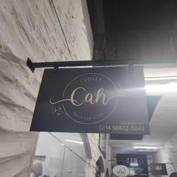 Comprar o produto de Placa simples em ACM adesivado  em Comunicação Visual pela empresa Identifik Comunicação Visual em Botucatu, SP por Solutudo