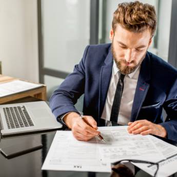 Comprar o produto de Estratégias e Dicas para Negócios: Impulsione Seu Sucesso Empresarial com Insights Valiosos - Belo Horizonte em Financeiras em Belo Horizonte, MG por Solutudo