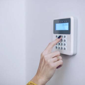 Comprar o produto de Alarme em Eletricistas em Botucatu, SP por Solutudo