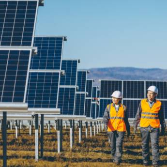 Comprar o produto de Usina Solar - Energia em Grande Escala em Lins em Energia Solar em Lins, SP por Solutudo