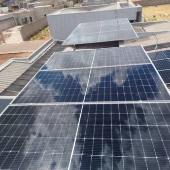 Comprar o produto de Instalação de Inversores - Eficiência Energética e Confiabilidade em Brasília em Energia Solar em Brasília, DF por Solutudo