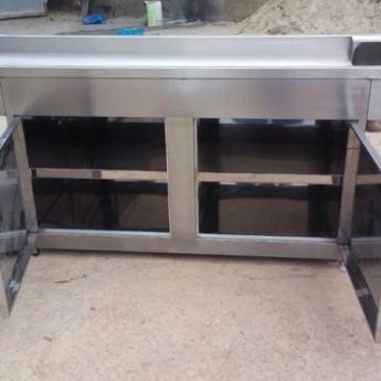 Comprar o produto de Mesa tanatopraxia  em Calhas - Inox em Botucatu, SP por Solutudo Comprar o produto de Mesa tanatopraxia  em Calhas - Inox em Botucatu, SP por Solutudo