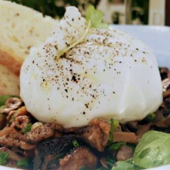 Comprar o produto de Burrata em Restaurantes em Jundiaí, SP por Solutudo